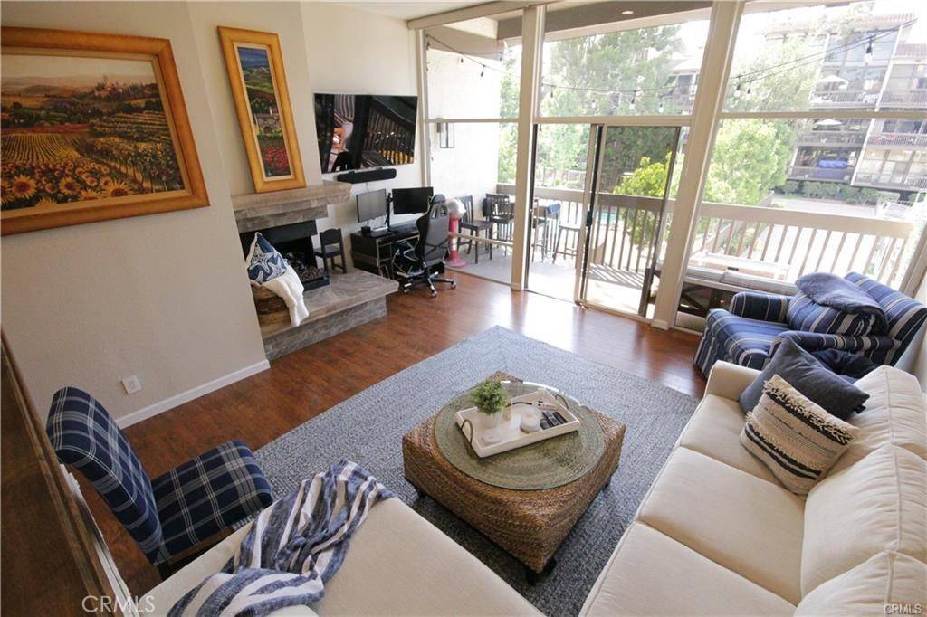 Long Beach, CA 90803,6221 Marina Pacifica DR N