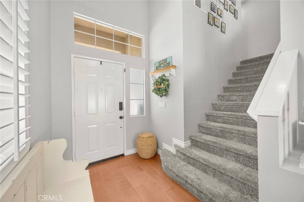 Corona, CA 92878,870 Clover LN