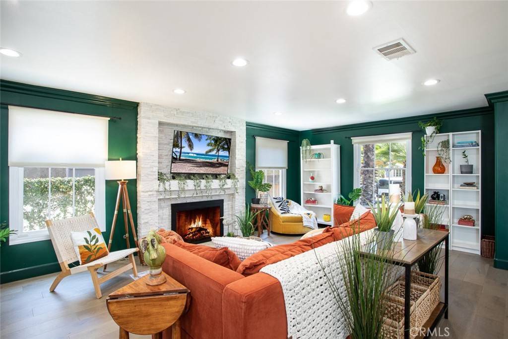 Long Beach, CA 90807,3720 Gardenia AVE