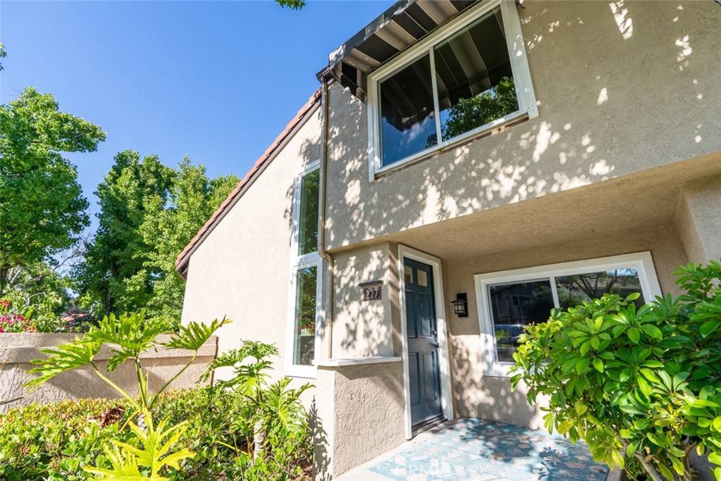 Irvine, CA 92612,227 Stanford CT #130
