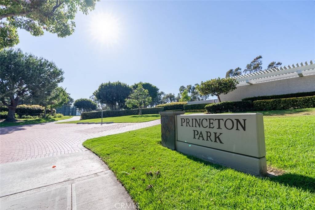 Irvine, CA 92612,227 Stanford CT #130