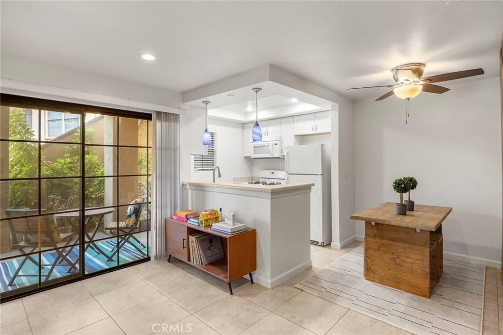 San Clemente, CA 92672,1068 Calle Del Cerro #1521