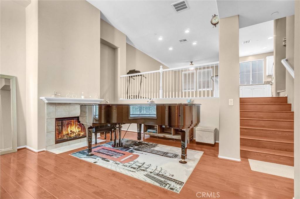 Fullerton, CA 92833,2019 Arnold WAY