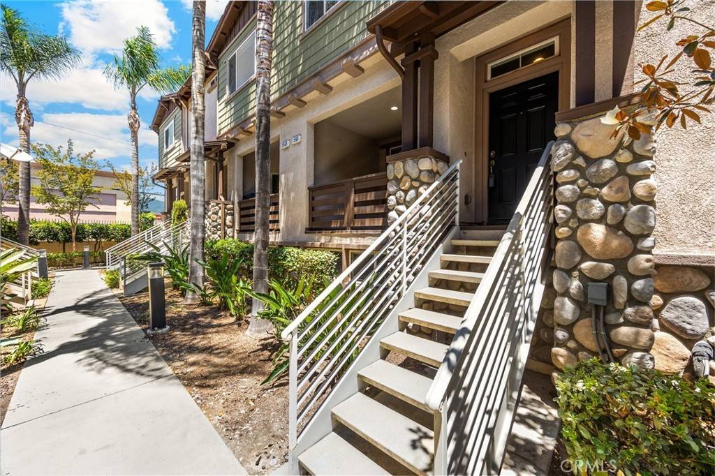 Pomona, CA 91767,1565 Ledgestone LN