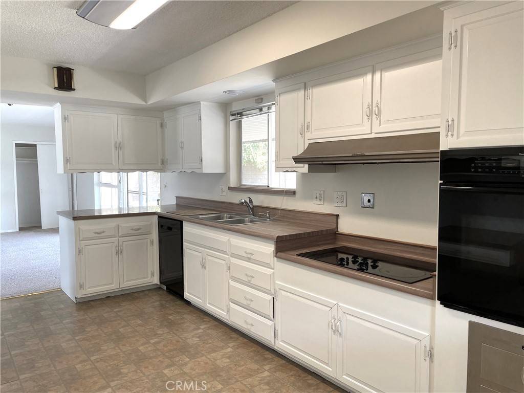 Rossmoor, CA 90720,3001 Coleridge DR