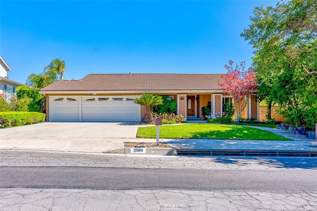 Fullerton, CA 92833,2580 Crown WAY
