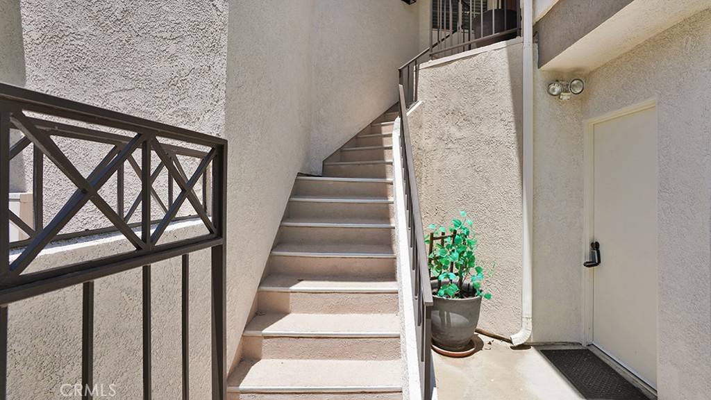 Anaheim Hills, CA 92808,1099 S Sundance DR