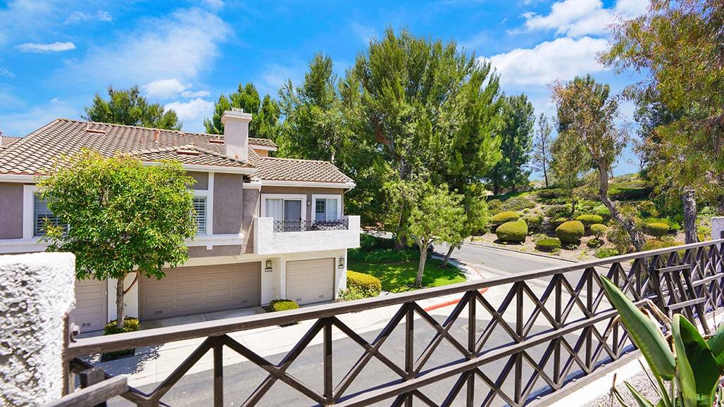 Anaheim Hills, CA 92808,1099 S Sundance DR
