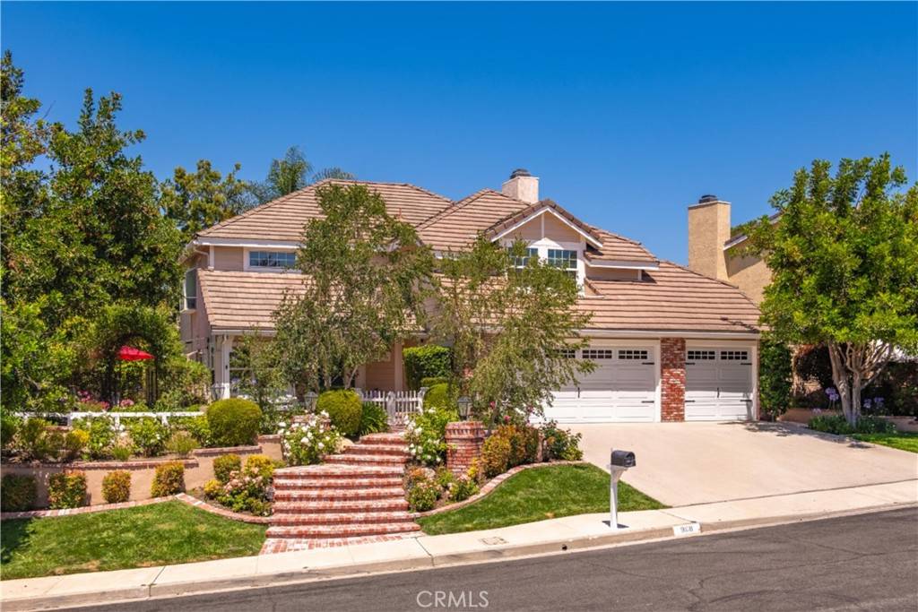 Newbury Park, CA 91320,968 Saddlehorn PL
