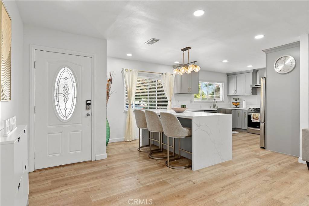 Huntington Beach, CA 92647,6002 Calvin CIR