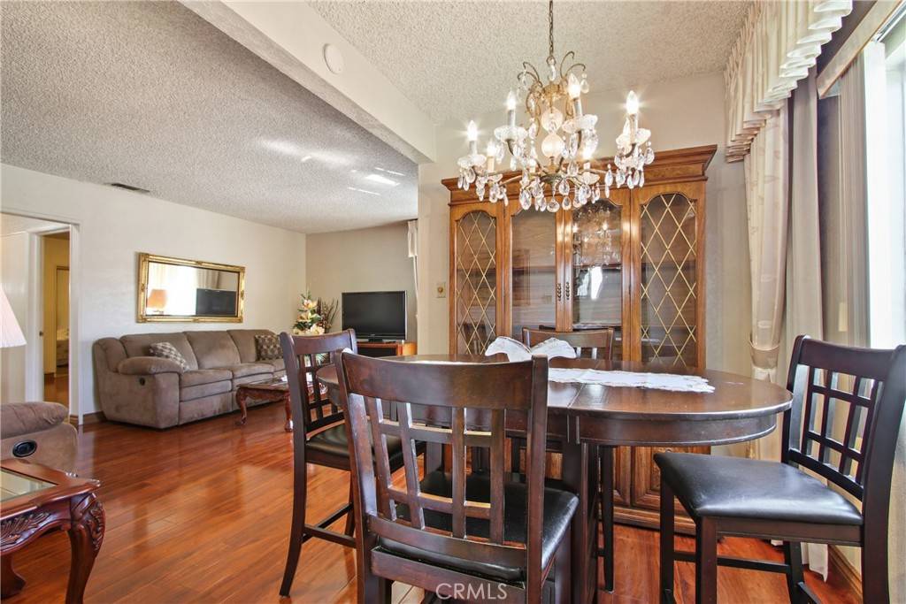 Carson, CA 90810,2553 E 219th ST