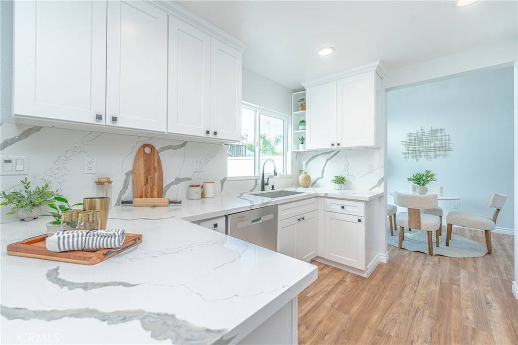 Corona, CA 92883,26687 Colt DR