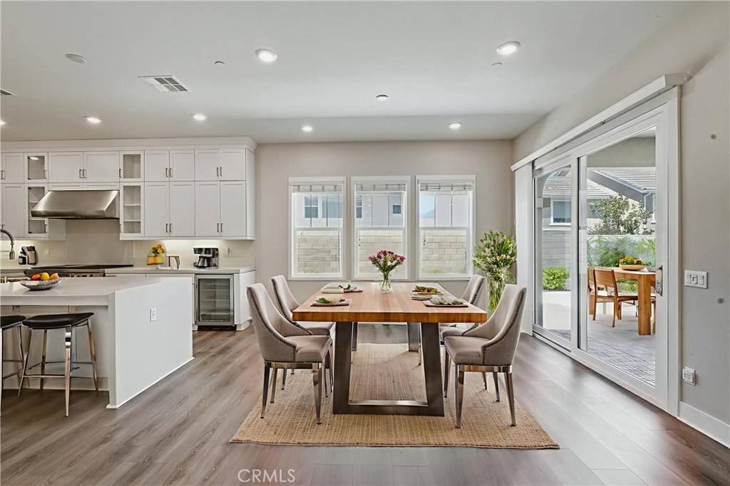 Irvine, CA 92618,54 Sagan WAY