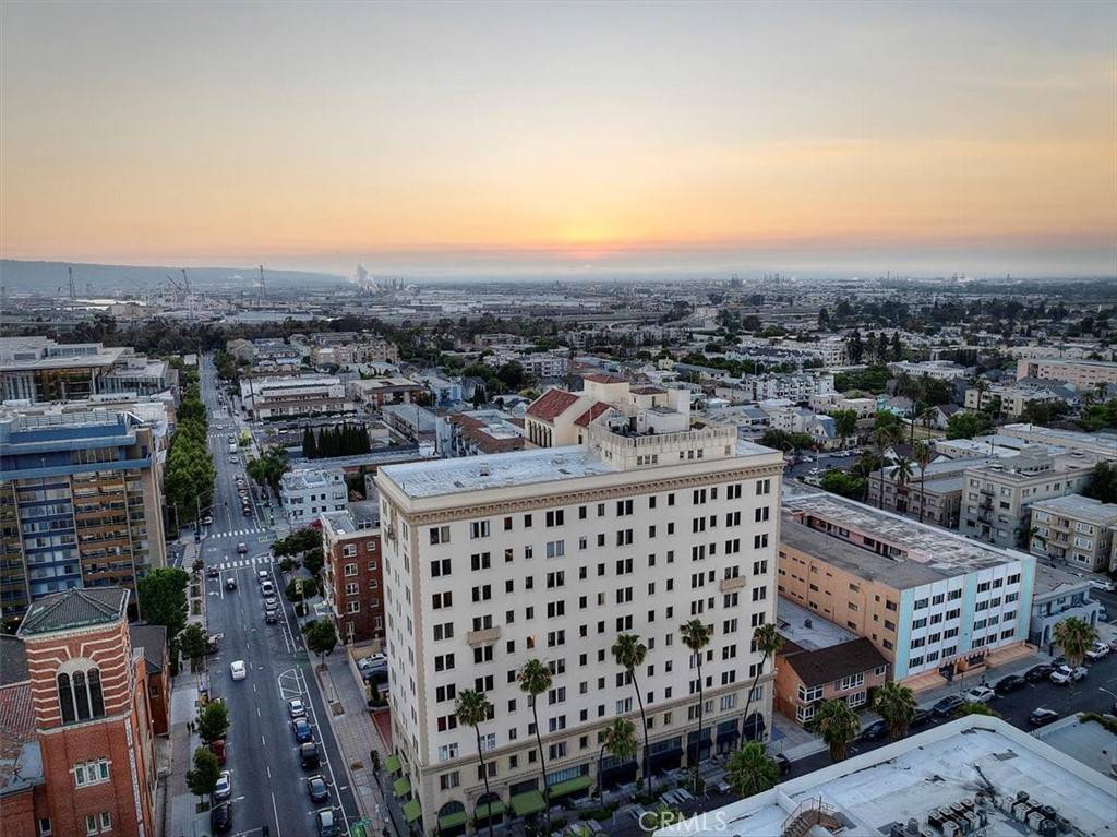 Long Beach, CA 90802,315 W 3rd ST #301