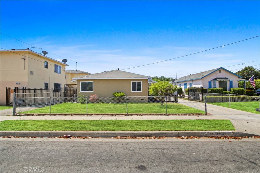 Inglewood, CA 90303,3668 W 113th ST
