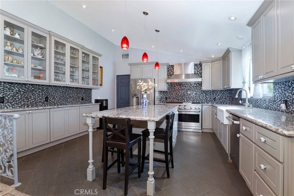 Glendora, CA 91741,2350 Oak Park RD