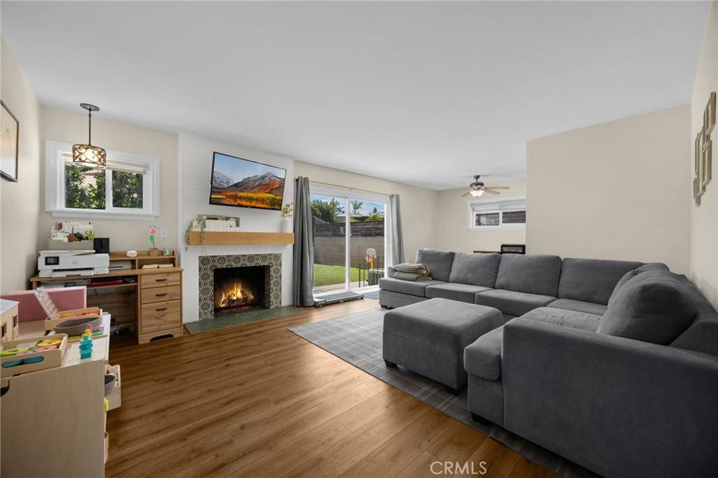 La Habra, CA 90631,1051 Russell ST