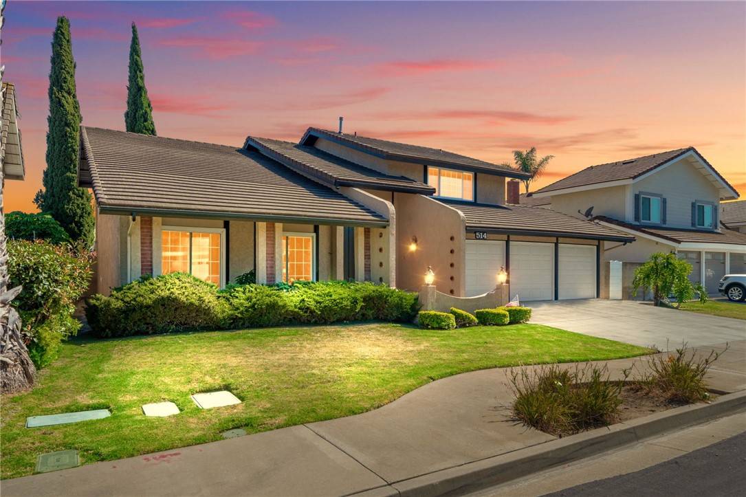 Placentia, CA 92870,514 Mohawk DR