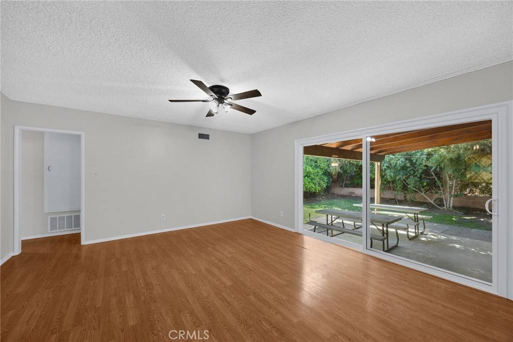 Whittier, CA 90603,10802 Jordan RD