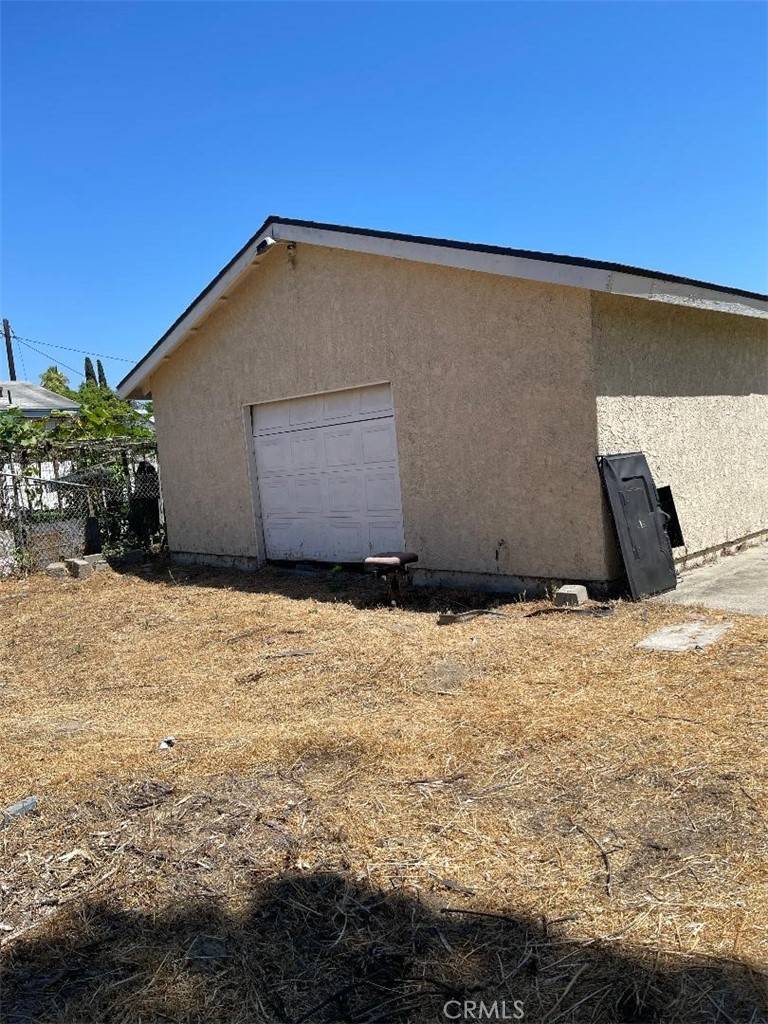 Santa Ana, CA 92703,4917 W 6th ST