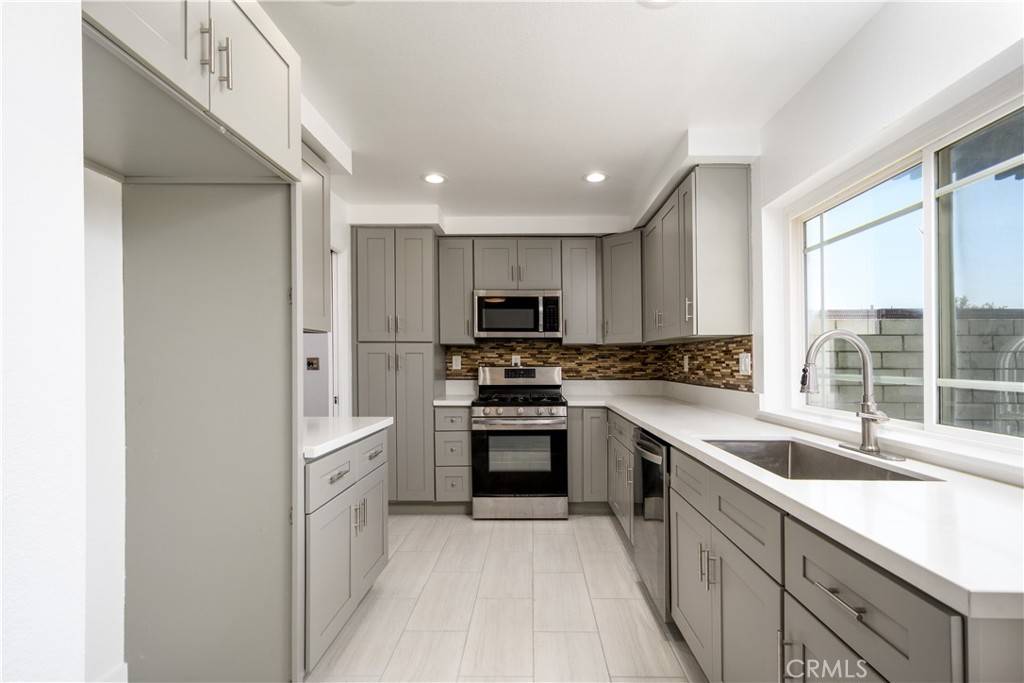 Cypress, CA 90630,11263 Knott AVE