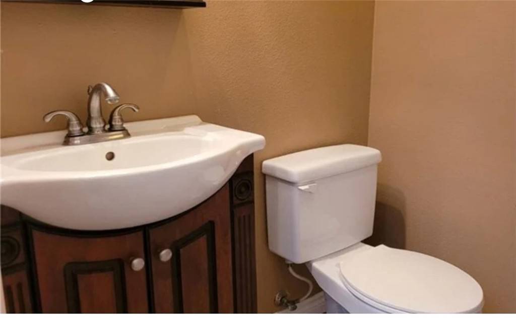 Buena Park, CA 90621,20 Coveside CT