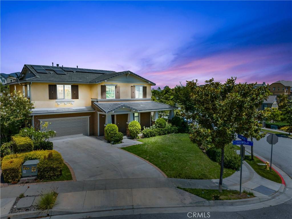 Azusa, CA 91702,679 E Boxwood LN