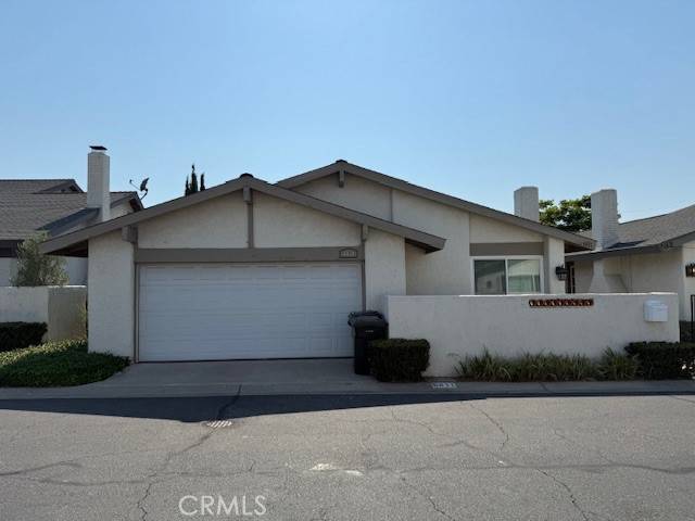 Yorba Linda, CA 92886,6831 Foxborough CT #50
