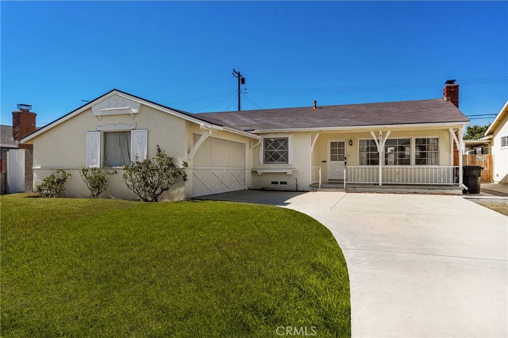 Fullerton, CA 92832,473 West Roberta Avenue