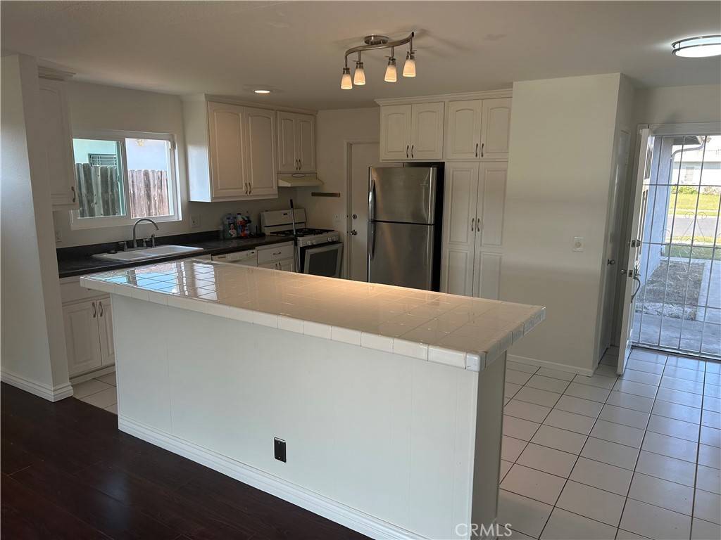 Westminster, CA 92683,15911 Quartz ST