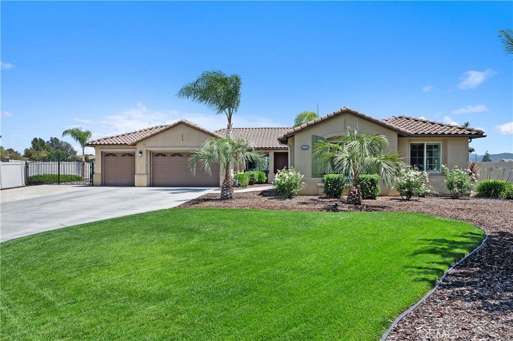 Murrieta, CA 92562,41798 Aviv CT