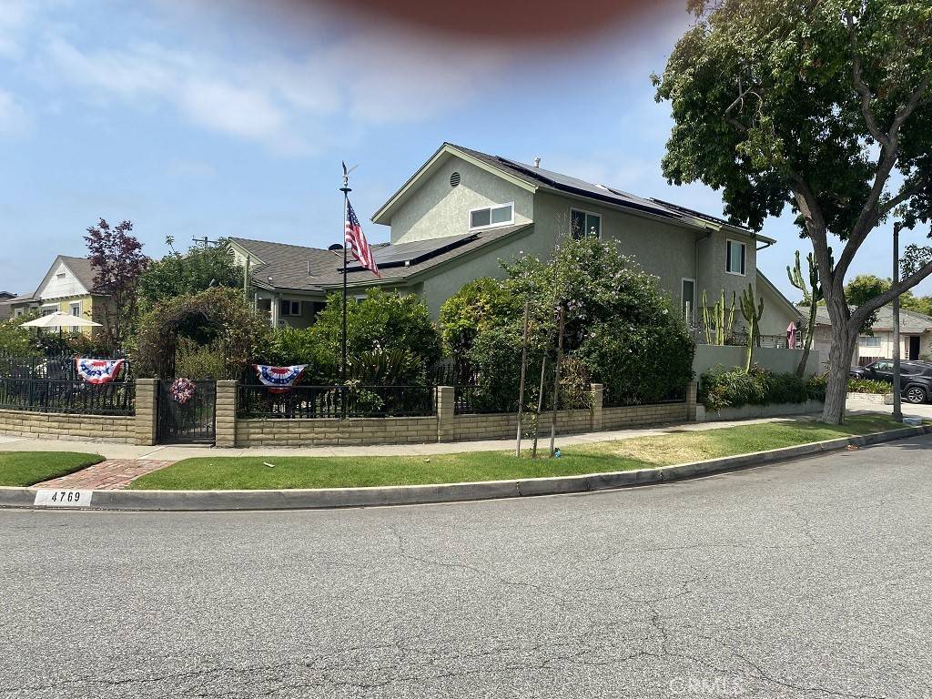 Lakewood, CA 90712,4769 Maybank AVE