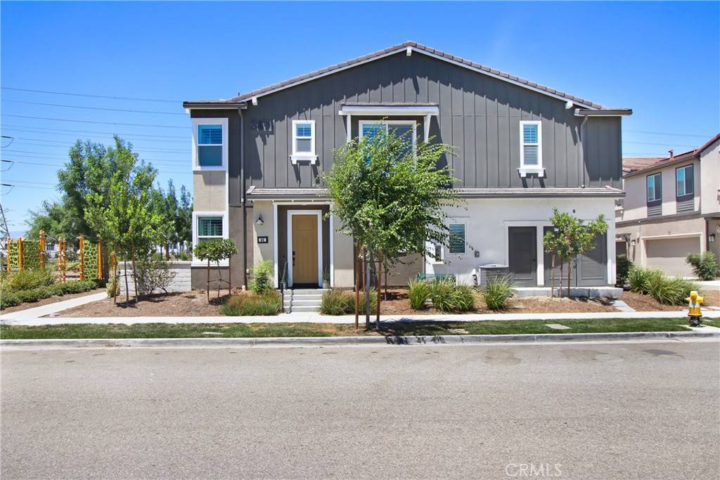 Ontario, CA 91761,3671 E Moonlight ST #66