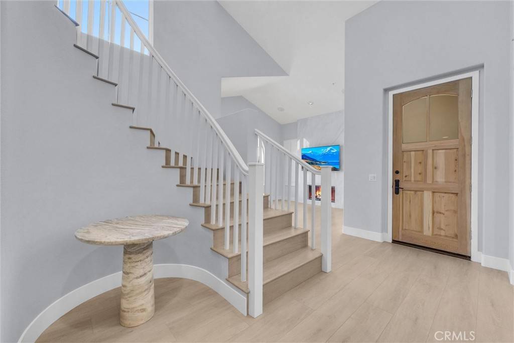 Newport Coast, CA 92657,11 Roma CT