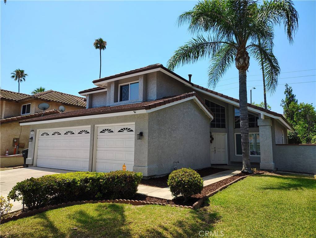 Corona, CA 92881,946 Winston CIR
