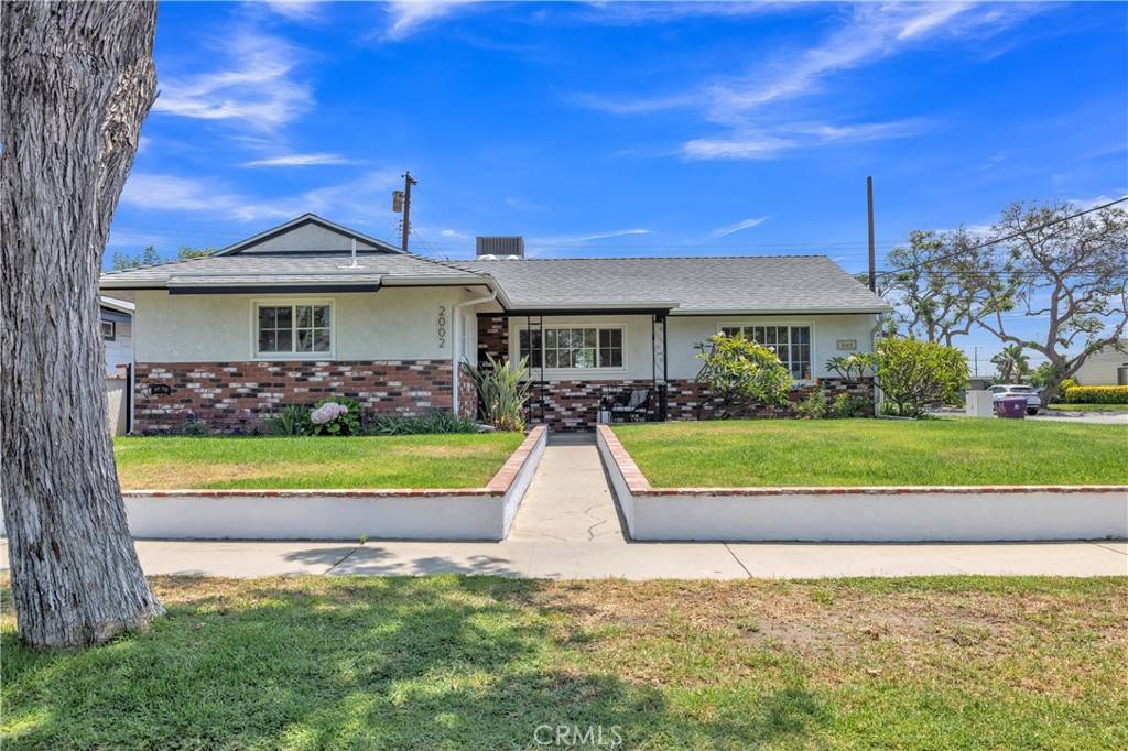 Long Beach, CA 90815,2002 Pattiz AVE