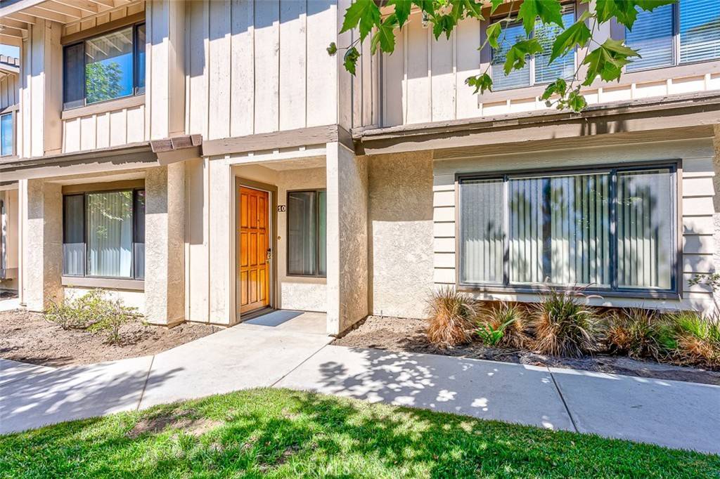 Downey, CA 90241,11102 Woodruff AVE #10