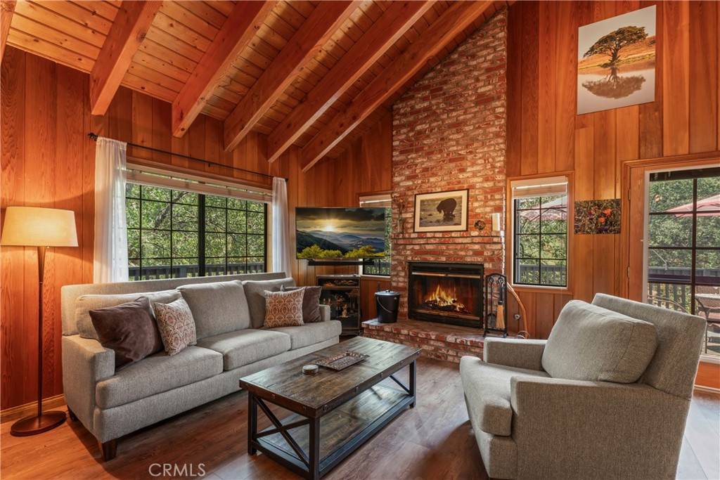 Lake Arrowhead, CA 92352,1364 Toronto DR