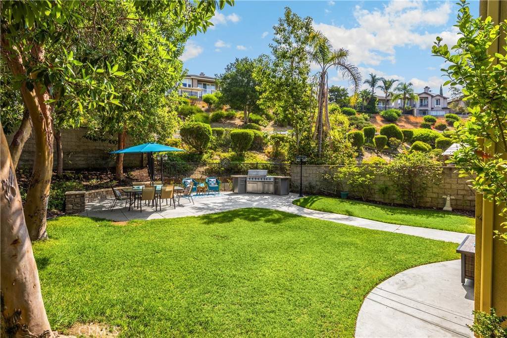 Yorba Linda, CA 92886,3400 Caraway LN