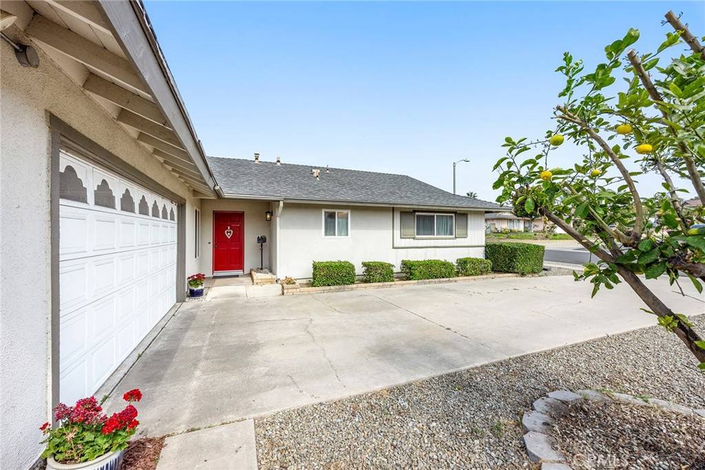 Placentia, CA 92870,402 Jade Ave