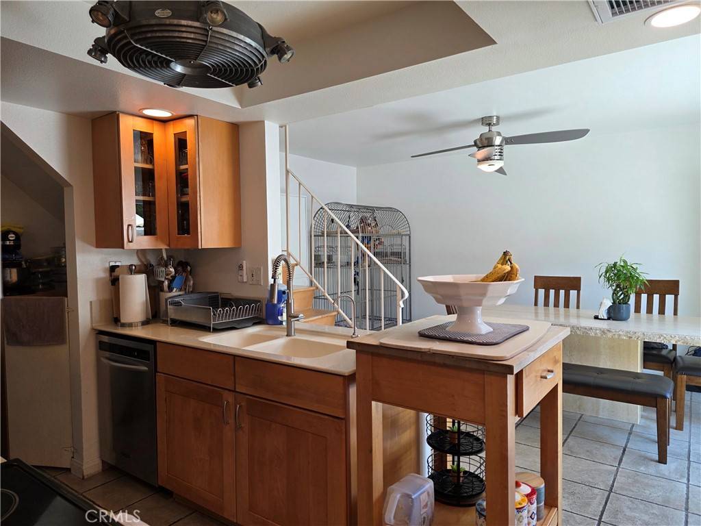 Stanton, CA 90680,10420 Vassar WAY