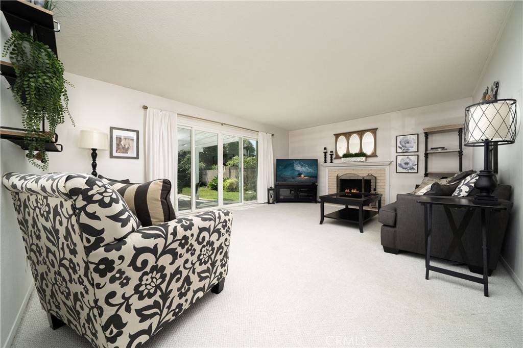 Los Alamitos, CA 90720,12181 Paseo Bonita