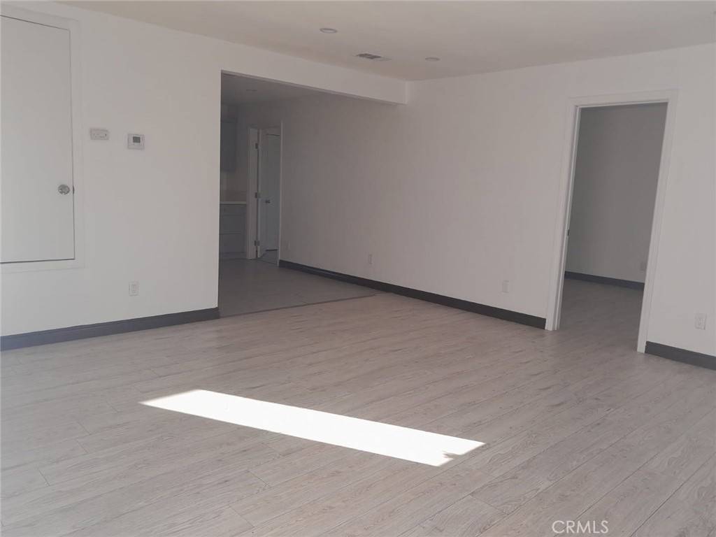 Hesperia, CA 92345,9407 11th AVE