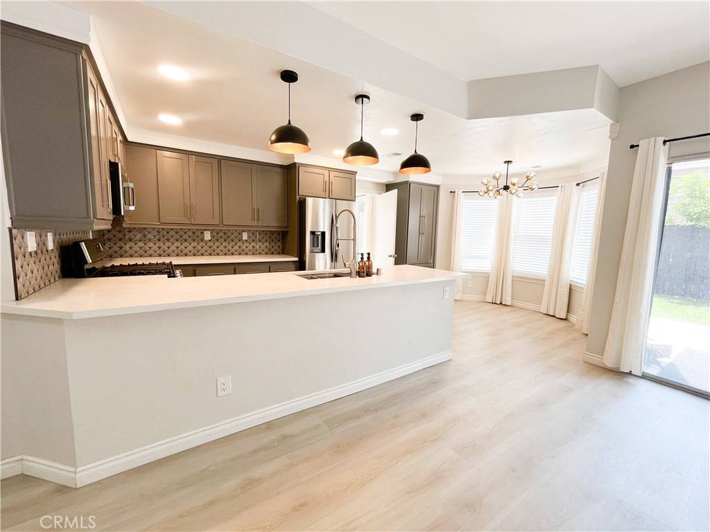 Moreno Valley, CA 92557,10671 Mendoza RD