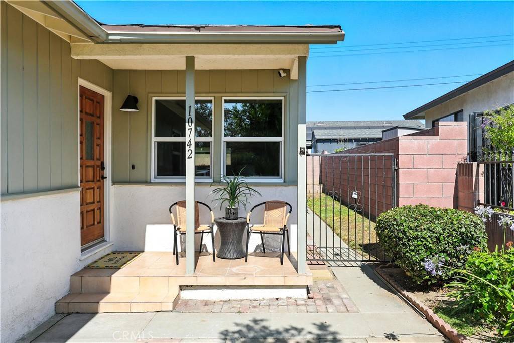 Whittier, CA 90605,10742 Alclad AVE