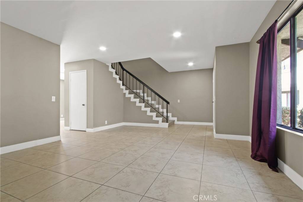 Anaheim, CA 92802,1435 W Cerritos AVE #39