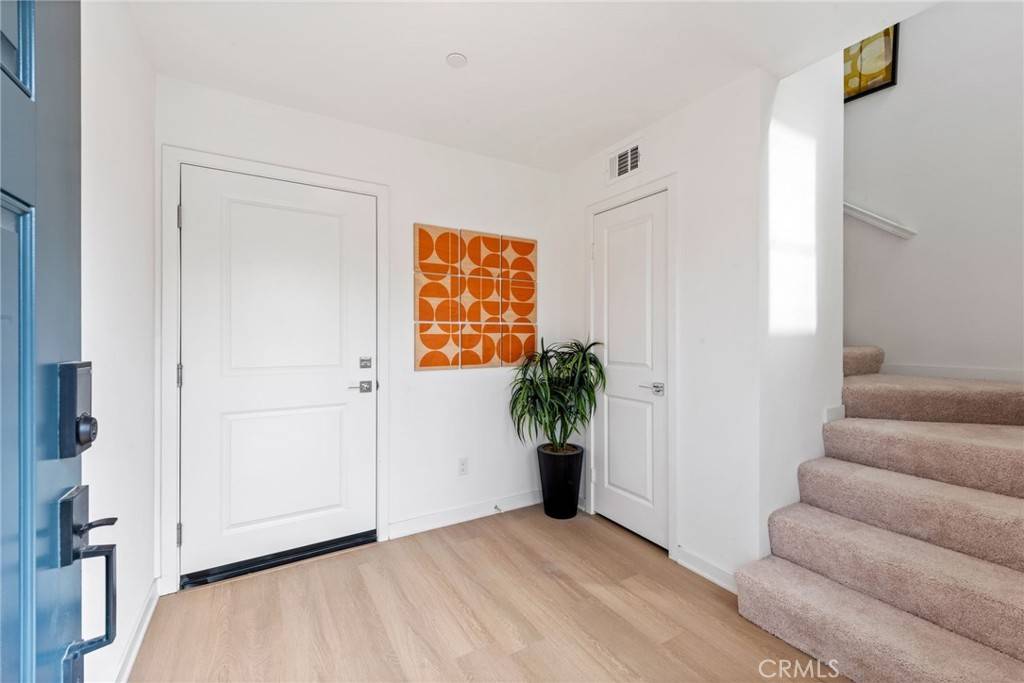 Colton, CA 92324,1178 Santo Antonio DR