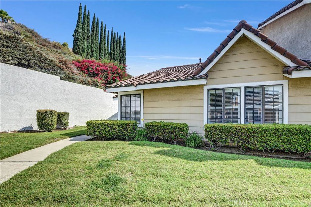 Diamond Bar, CA 91765,1641 S Diamond Bar BLVD