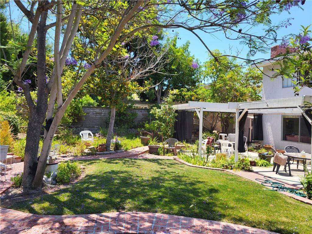Mission Viejo, CA 92691,26801 Magdalena LN