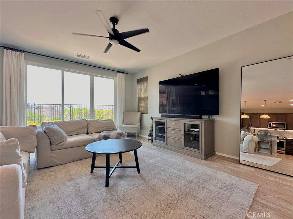 Murrieta, CA 92563,38436 Windingwalk DR